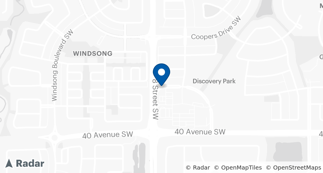 Map of Dairy Queen Location:: 702, 401 Coopers Blvd SW, Airdrie, AB, T4B 4J3
